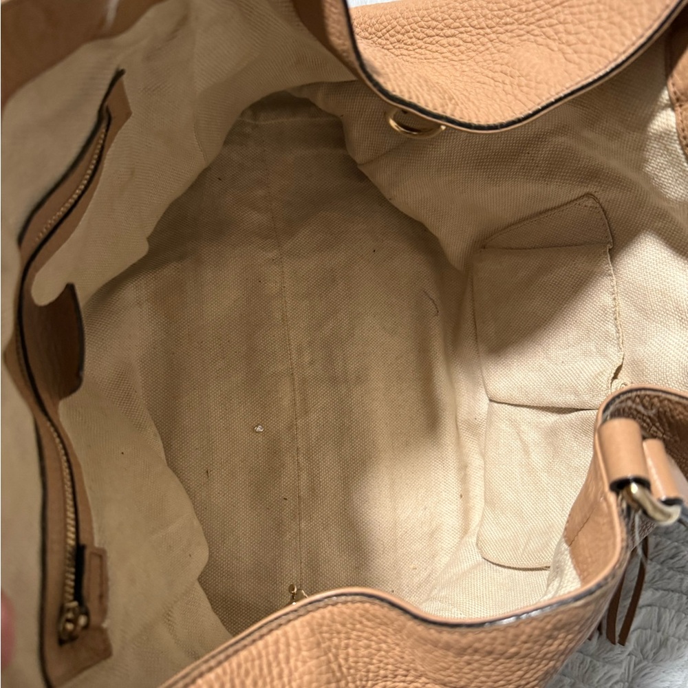 Gucci Leather Soho Bag - Picture 6 of 11